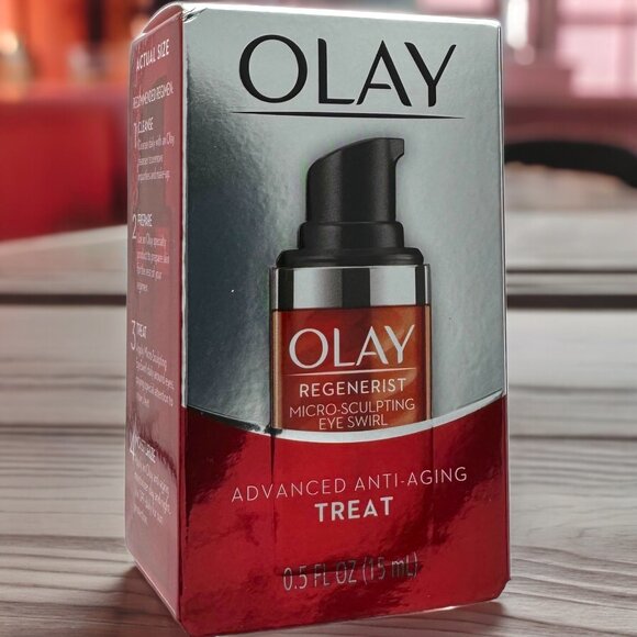 Olay Regenerist Micro-Sculpting Eye Swirl, Eye Treatment 0.5 oz - Picture 1 of 6